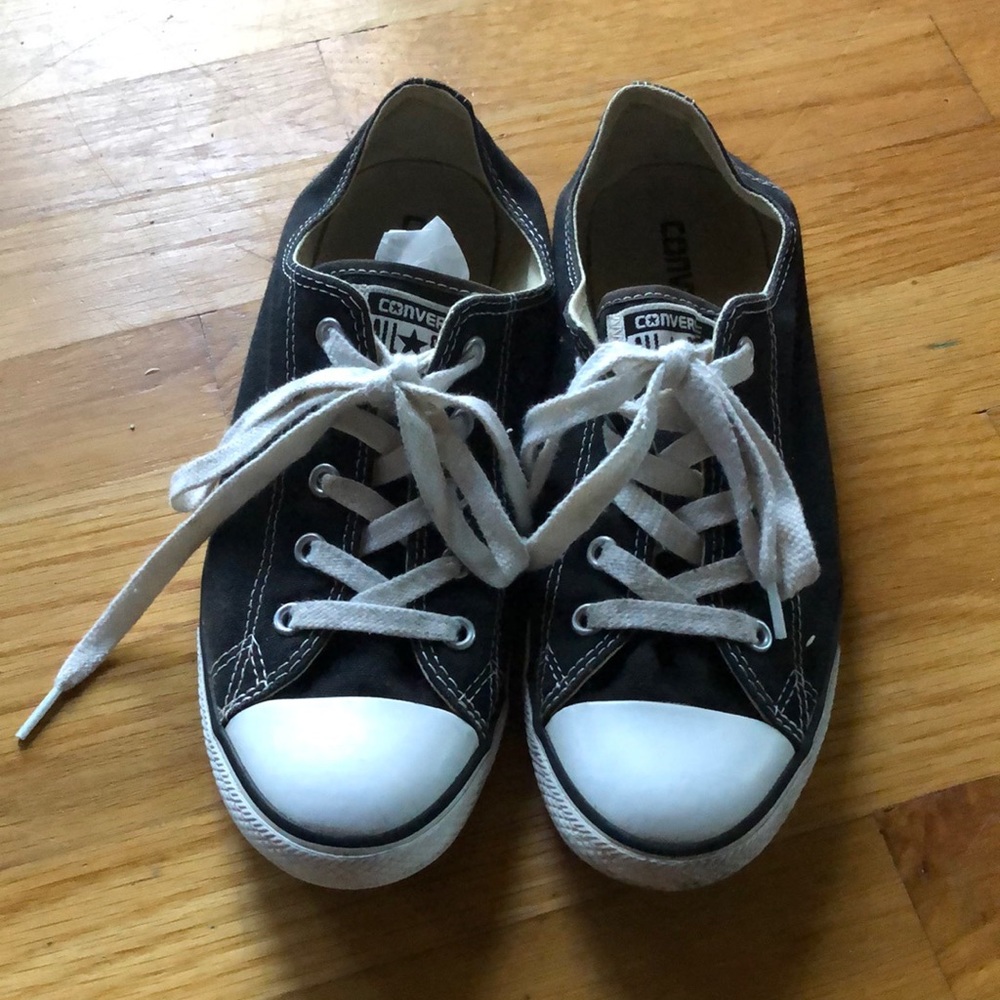converse low tops